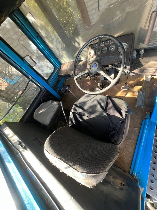 Заводской  хтз 17221 с ямз-236.