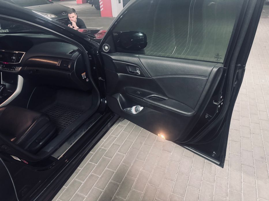 Продам авто Honda accord 9