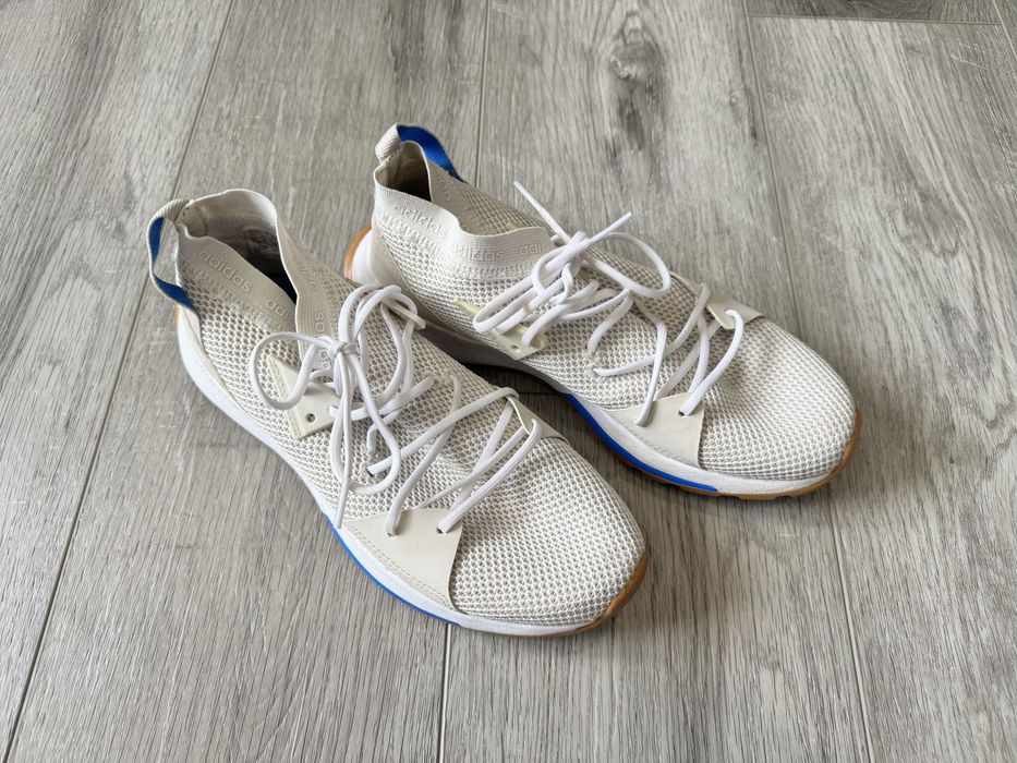 Жіночі кросівки ADIDAS