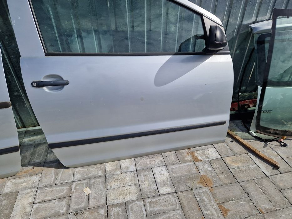Drzwi  volkswagen fox