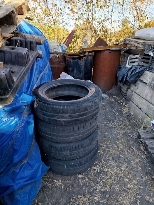 Продам шины Michelin Energy XM 2 185/65 R15