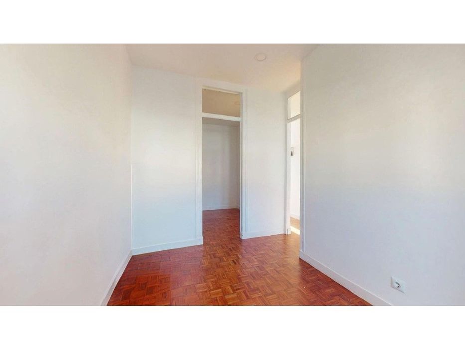 Apartamento T2 em Alcântara