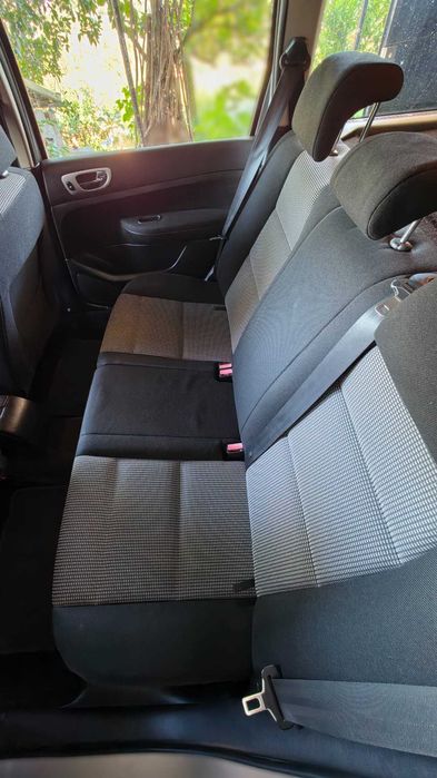Carrinha Peugeot 307 1.6 HDi (2006) - 169.500 km – Muito Estimada