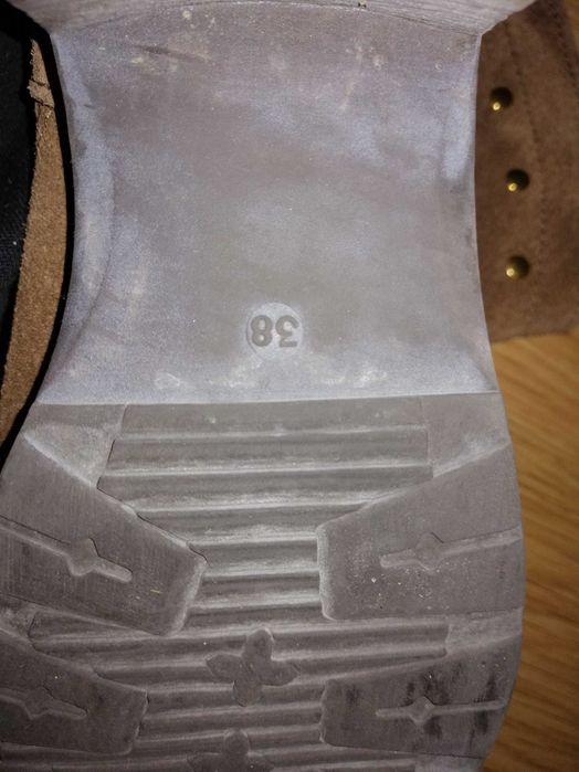 Botins em Camursa: Tam 38