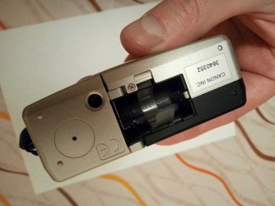 Фотоаппарат  плёночный Canon IXUS M-1