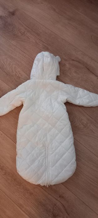 Kombinezon wiosna/ jesień biały 62/68 H&M