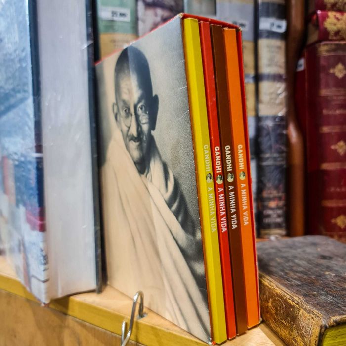 Gandhi – A Minha Vida (4 Volumes + Box) – Coleção Completa Expresso