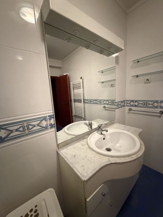 Movel de casa de banho