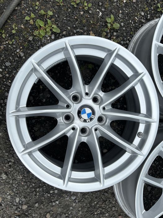 ND Piękne oryginalne felgi aluminiowe BMW 16” 5x112 TPMS