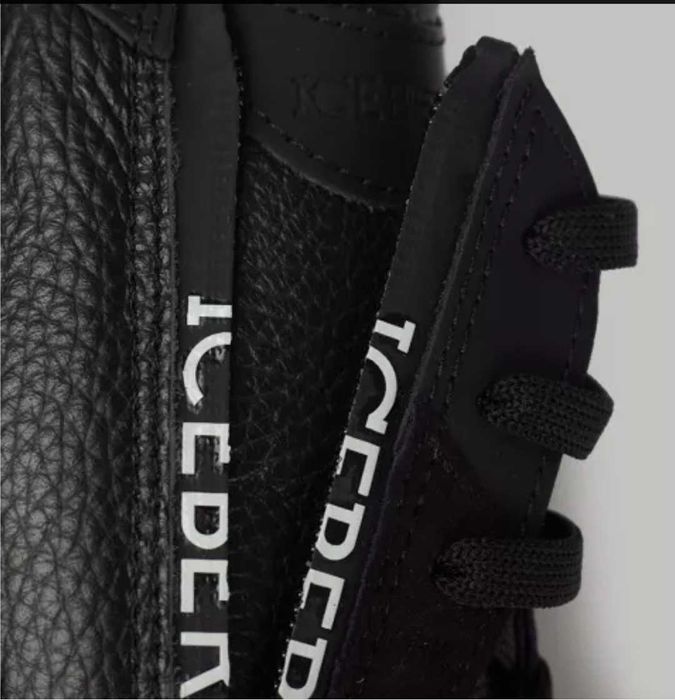 Оригинал кроссовки 42р. Iceberg Италия