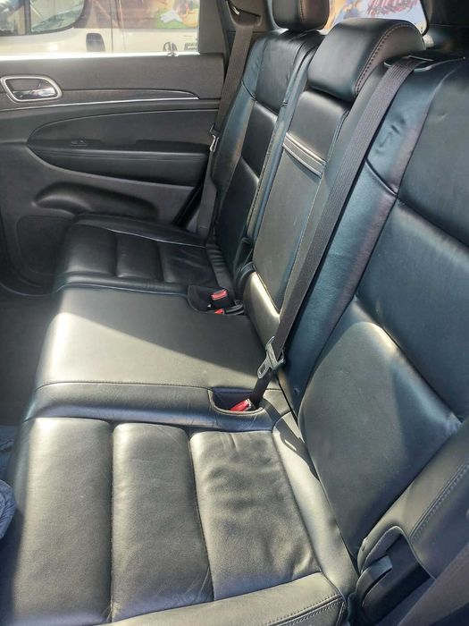 Sprzedam samochód Jeep Grand Cherokee IV 3.6 benzyna V6 Limited