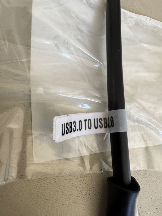 Adapter Usb2 do Usb3 z płyty głównej PC.