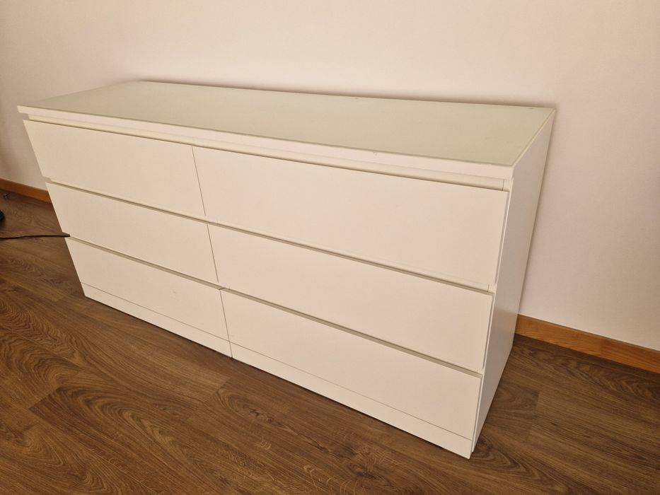 Móvel IKEA MALM 3+3 gavetas e vidro