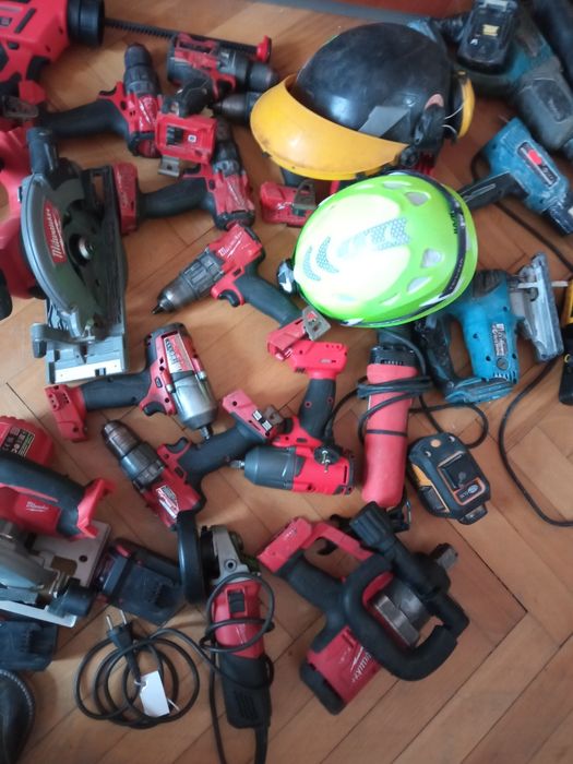 Makita DeWalt Milwaukee Bosch Ridgid