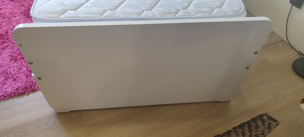 Cama solteiro branca do IKEA como Nova