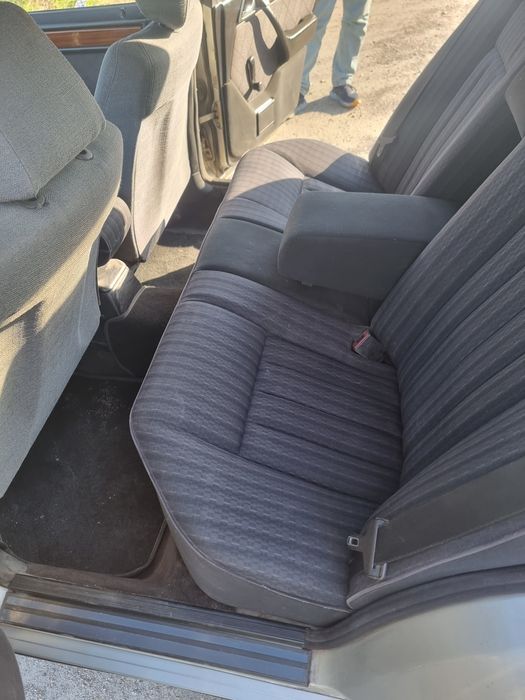 Mercedes(мерседес) w124 e220