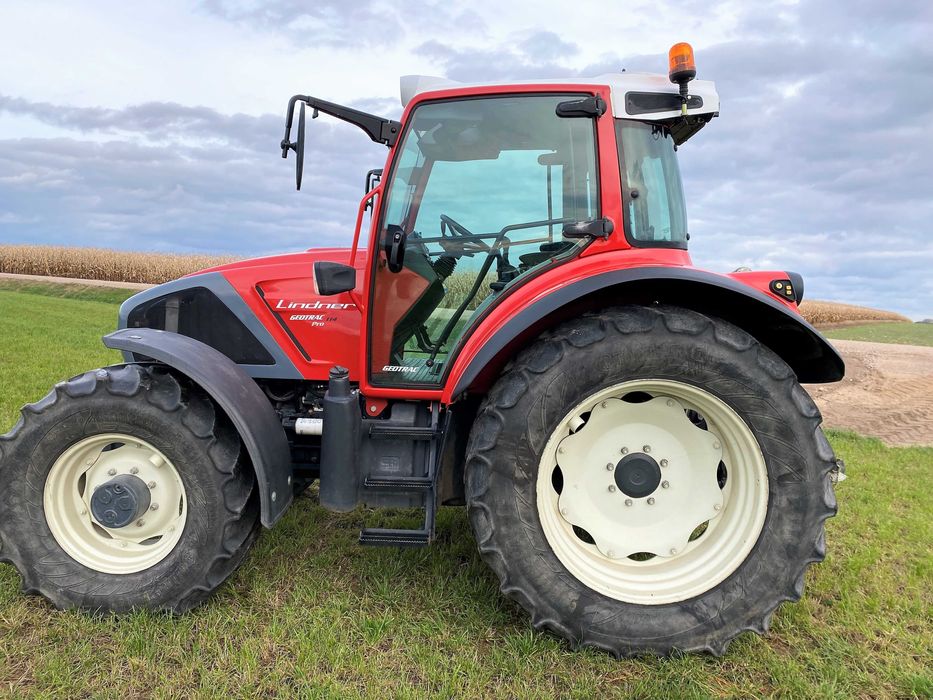 Lindner Geotrac 114 pro.