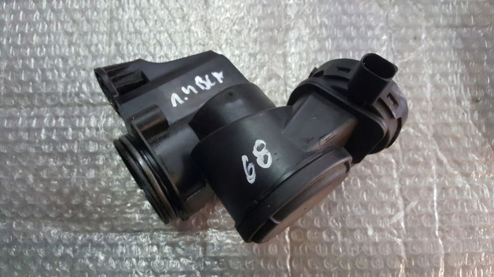 ODMA OLEJU VW GOLF V 1.4 16V BCA 036103484AH