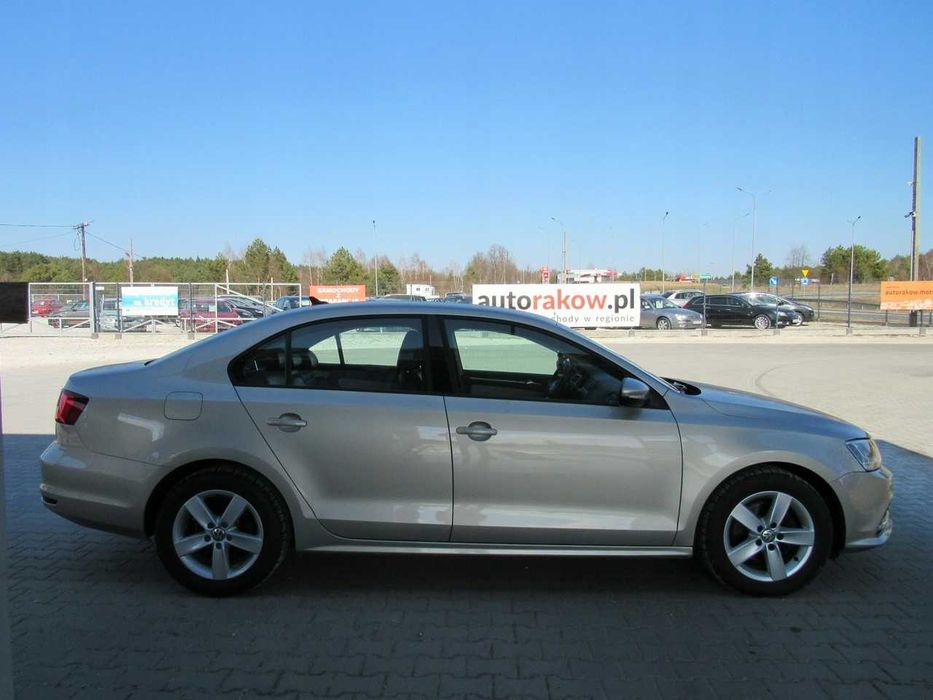 Бампер передний комплект Volkswagen Jetta VI разборка VW Джетта 6