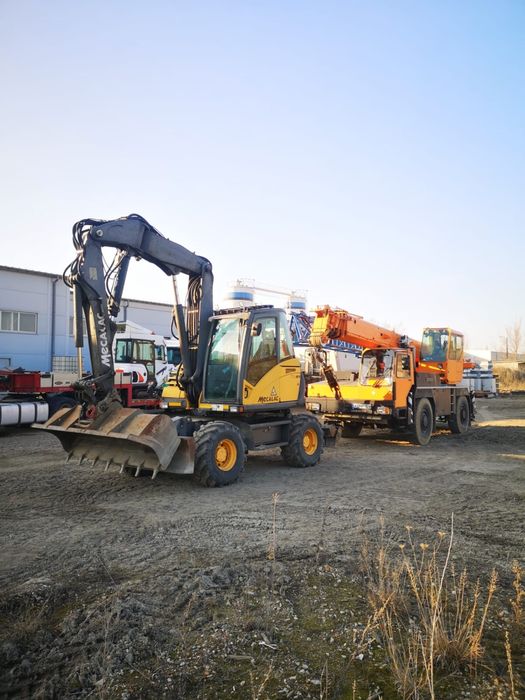Wynajem dźwigu mobilnego 25t Liebherr koparki kołowej 14t Mecalac 714