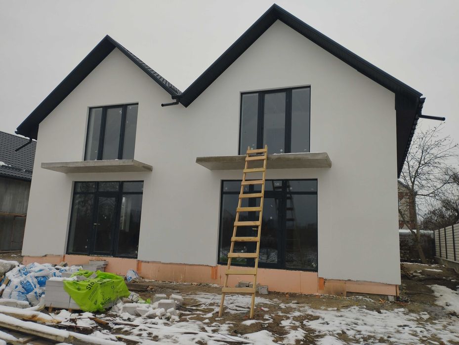 Продаю будинок в дуплексі на Таращанському