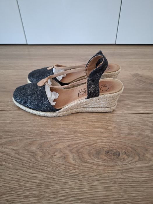Czarne lekki sandały espadryle na platformie 38 Casual Attitude