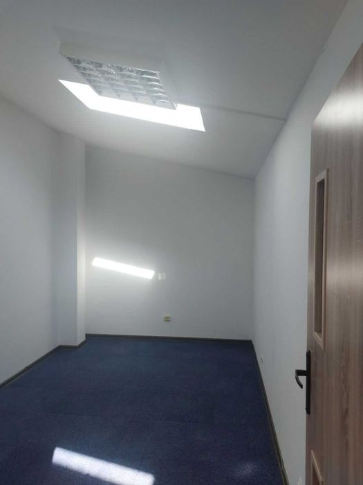 wynajmę ładne biuro  210m2 winda 4 pokoje super lokalizacja niska cena Człuchowska