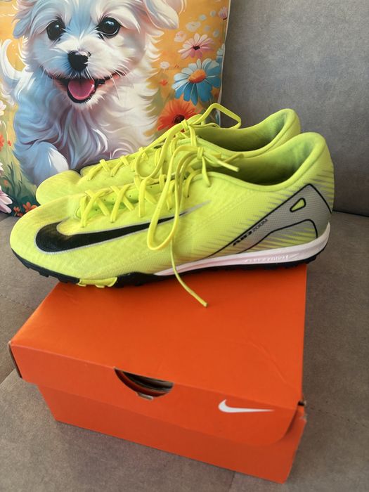 Neonowe Turfy Buty piłkarskie męskie Nike Mercurial