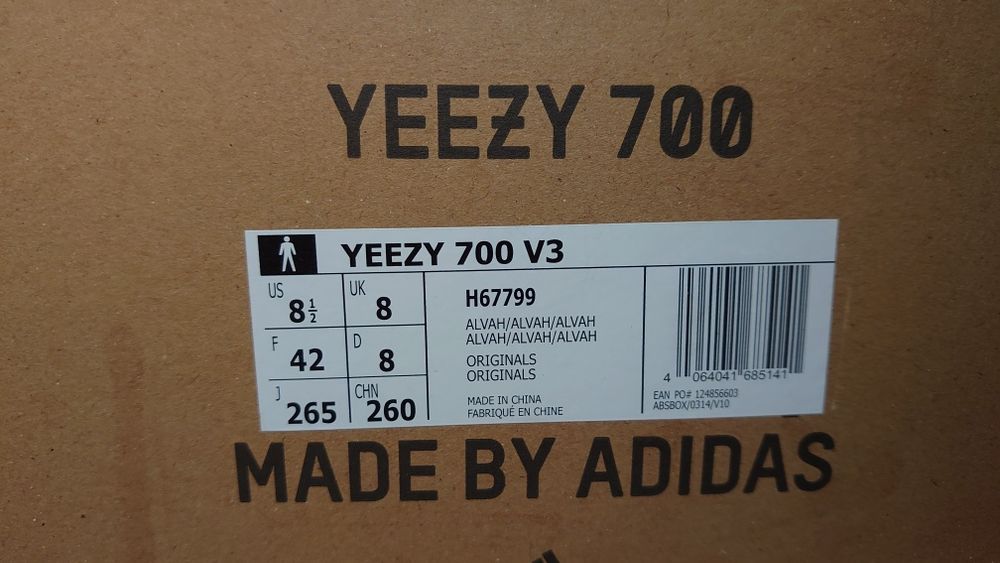 Yeezy 700 V3 Alvah