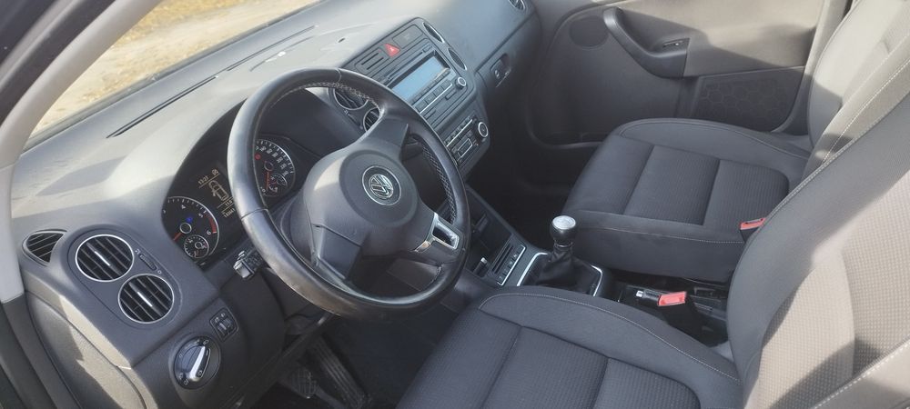 Volkswagen Golf 6 plus 1,6 TDI Bluemotion  2011r.