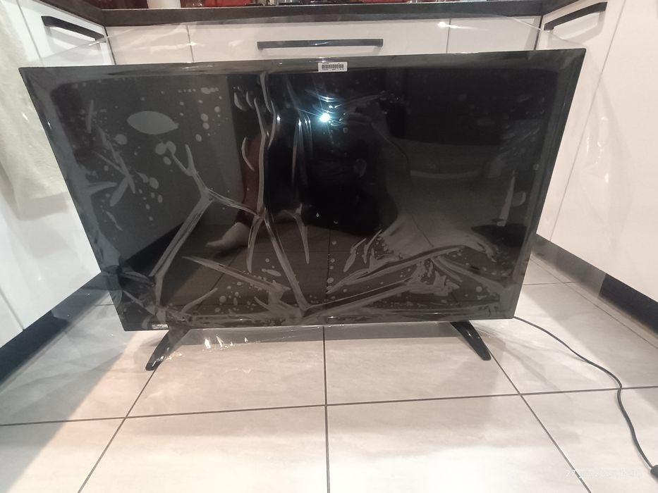 Telewizor smard LED 43 cale