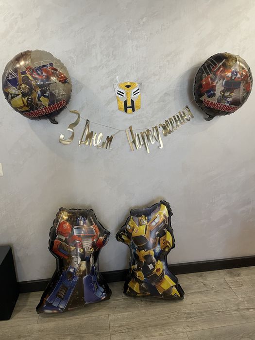 Повітряні кульки фотозона шар трансформери бамблби