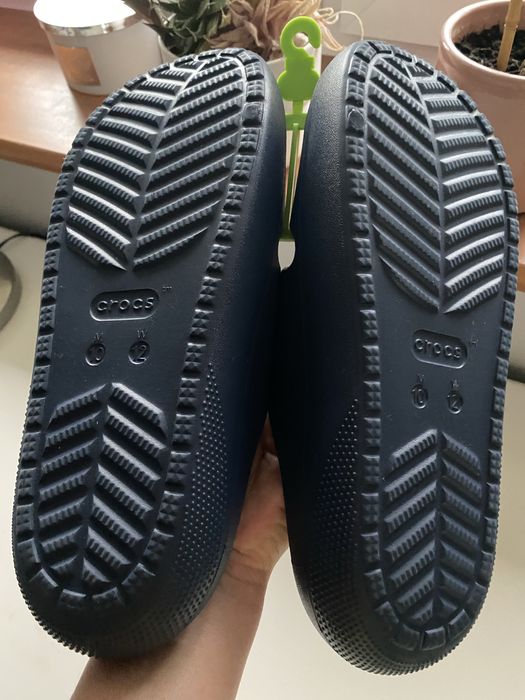 Męskie klapki Crocs rozm 43/44