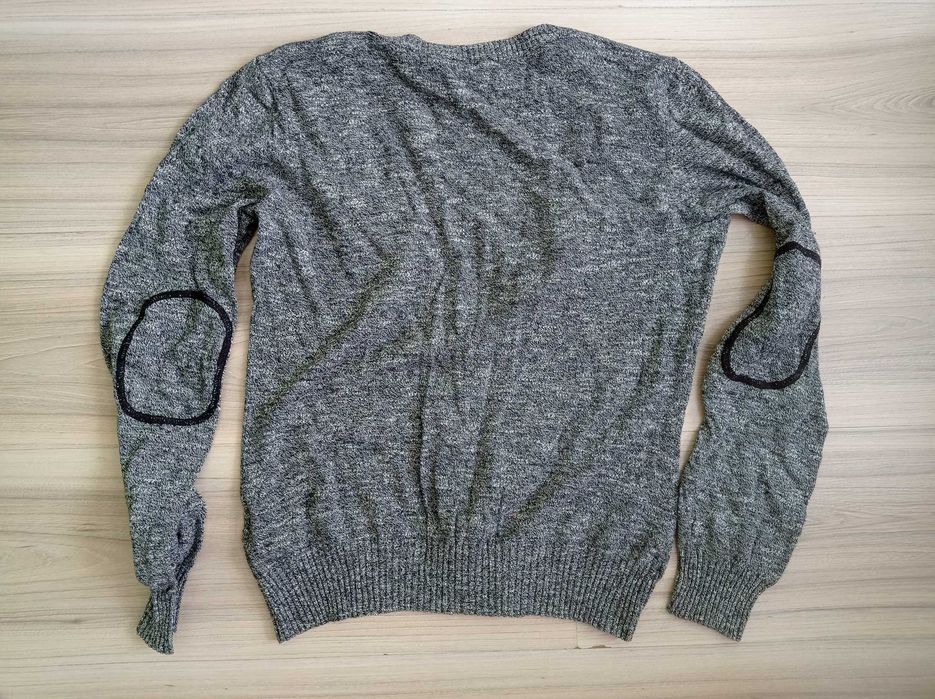 Sweter damski, szary, z guzikami, łatki