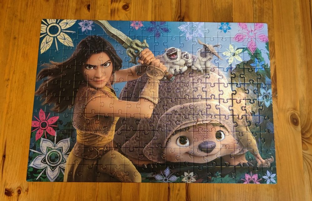 Puzzle Raya i ostatni smok Disney Clementoni 180