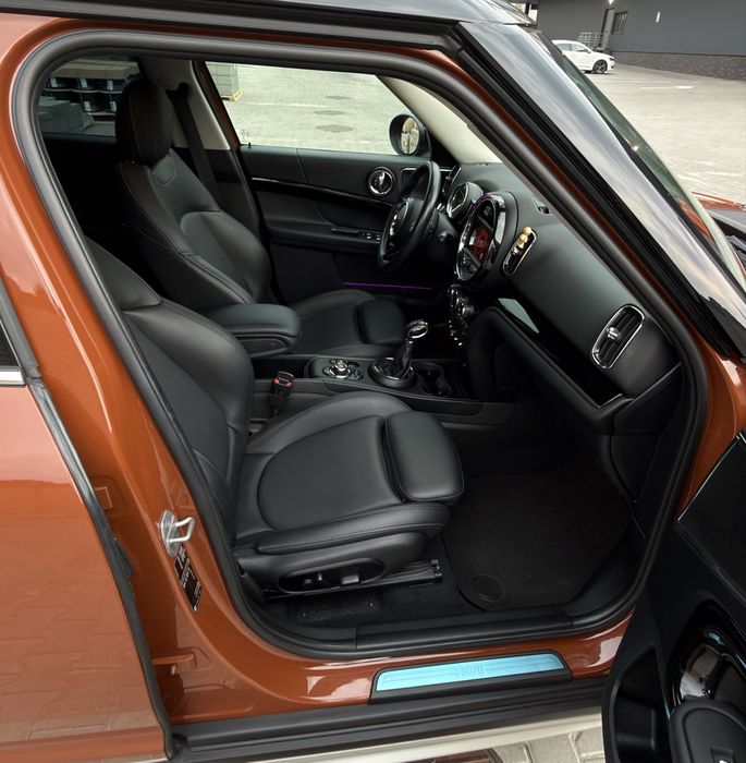Продам MINI Countryman  Cooper D
