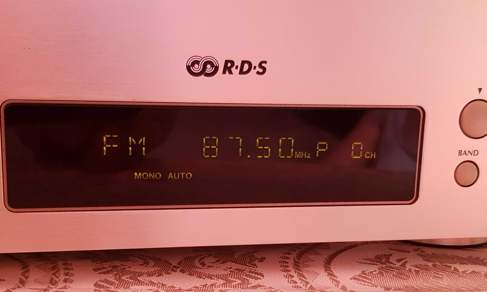 Wieza DENON seria F-07 Gold. Segmentowa
