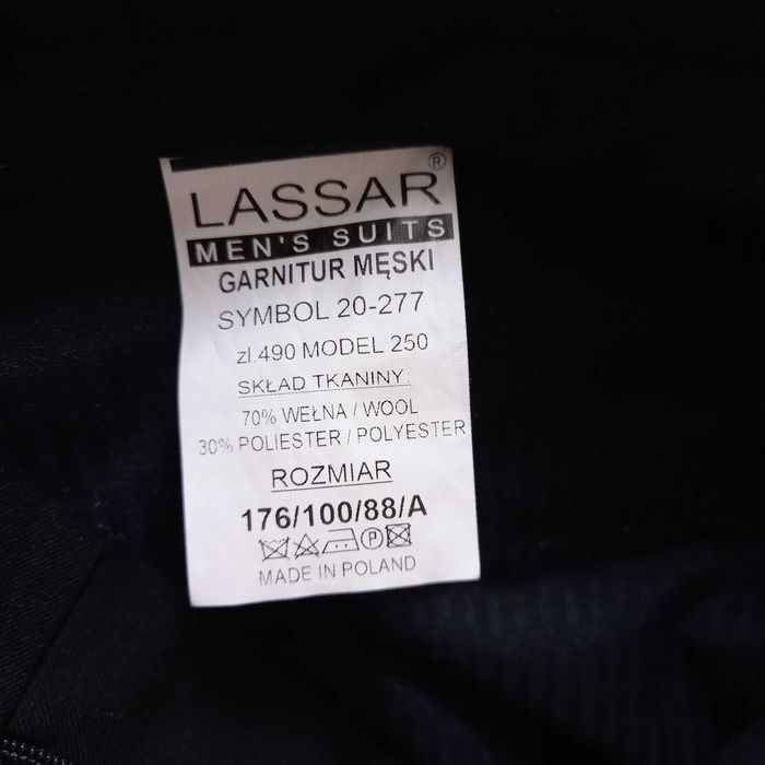 Czarny smoking Lassar