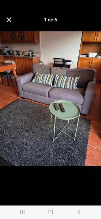 Sofá azul de 3 lugares