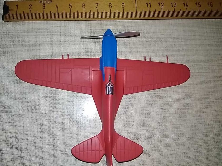 Модель И-17 самолет + журнал DeAgostini модели самолетов