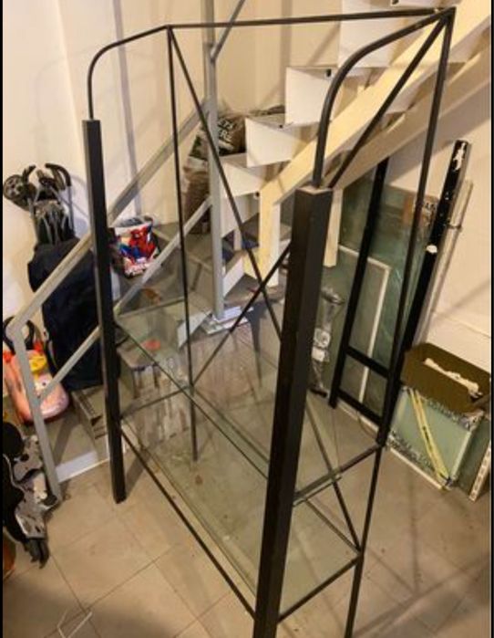 Expositor com 2 prateleiras