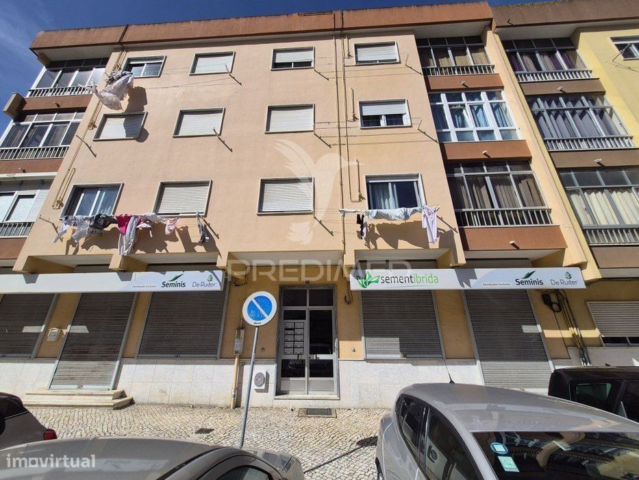 Apartamento T2 - Rio de Mouro