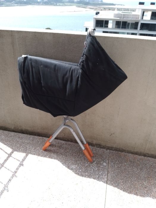 Poltrona Emu jardim Dobravel-40E-Transportadora Sonhos Doces7E Desde7E