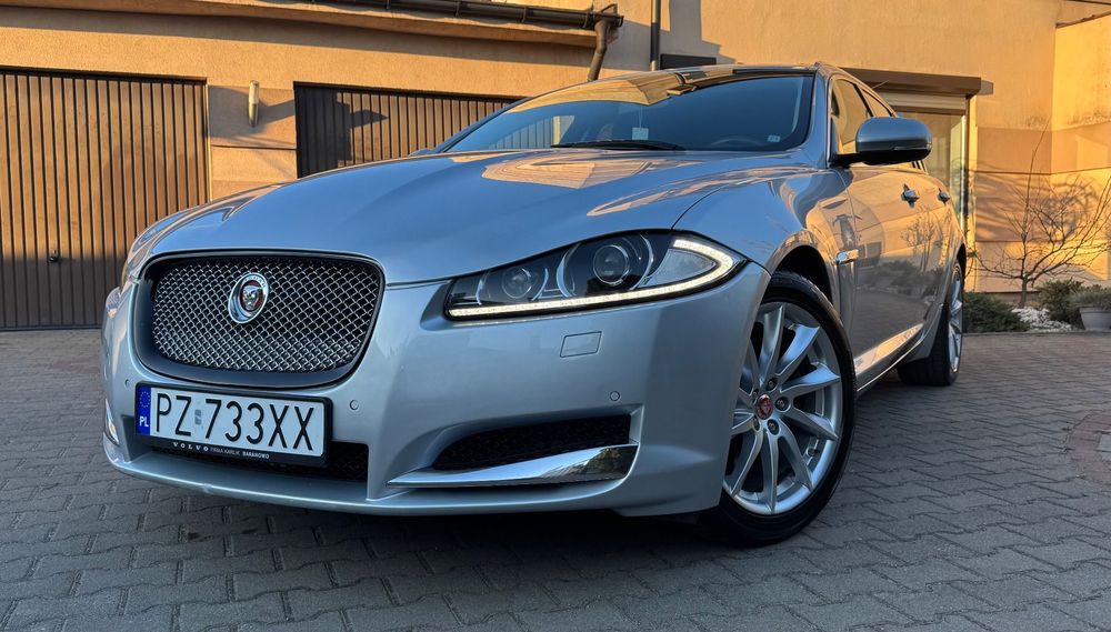 Jaguar XF