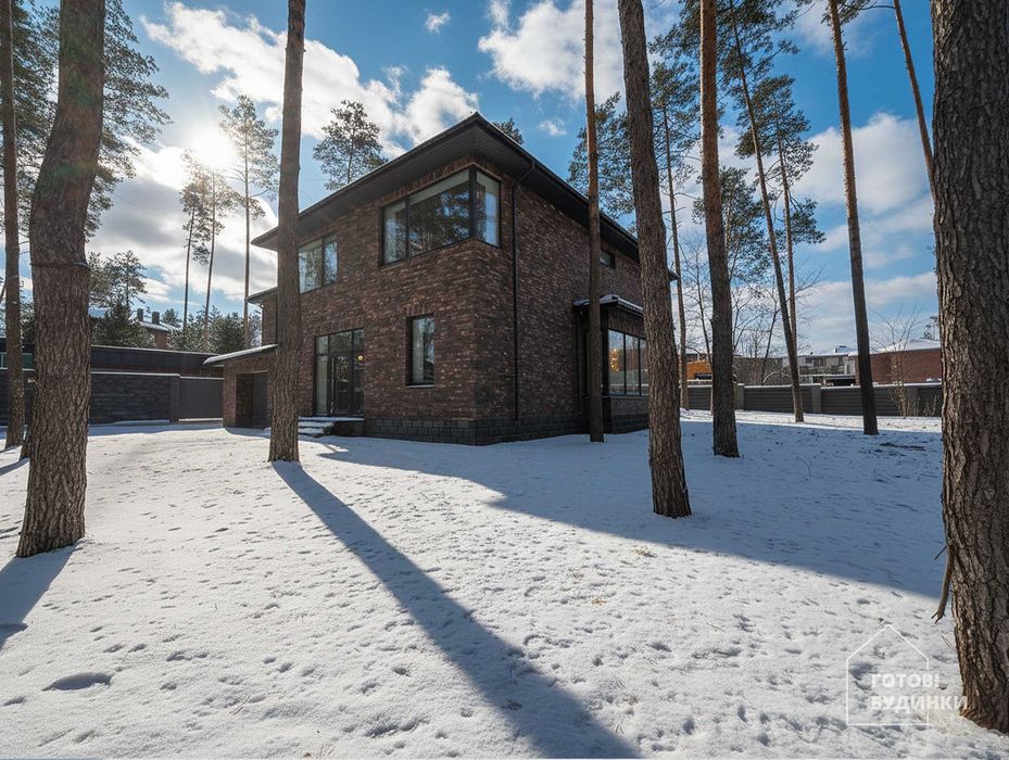 Будинок з гаражем, знаходиться скред лісу на 12 сотках / Км Нова Ходос