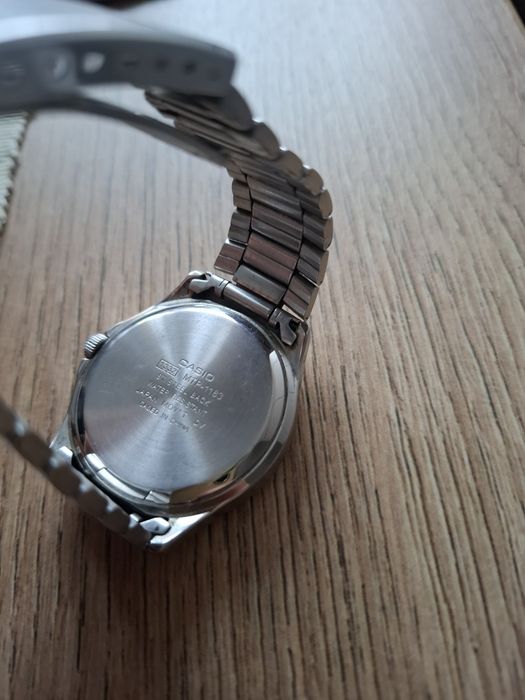 Zegarek Casio MTP - 1183 stan bardzo dobry