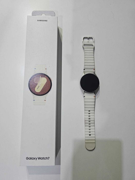 Smartwatch Samsung Galaxy Watch7 40mm beżowy