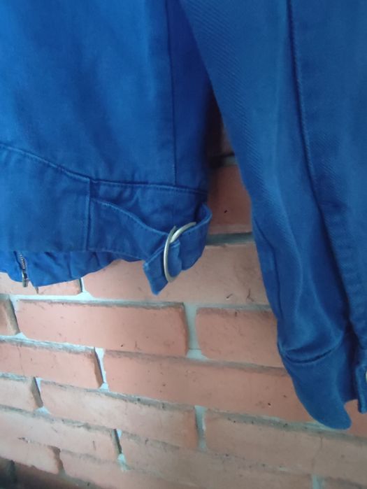 Kurtka męska denimowa w motocyklowym stylu.
