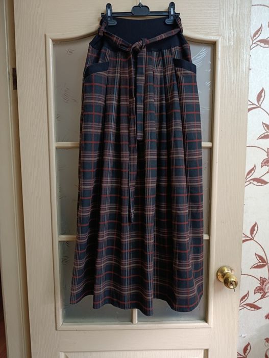 Юбка у клітинку тепла
