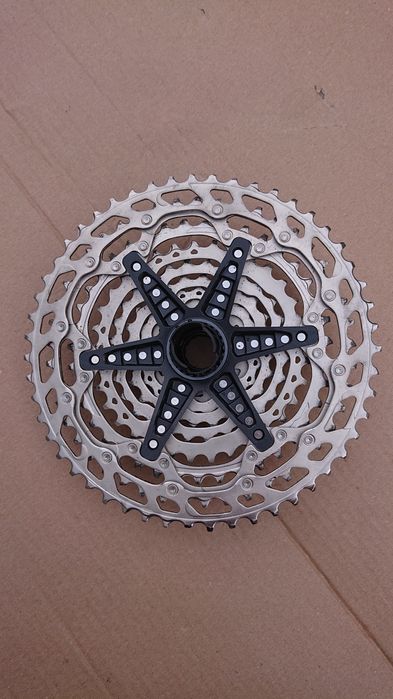 Kaseta Shimano Deore XT CS-M8100